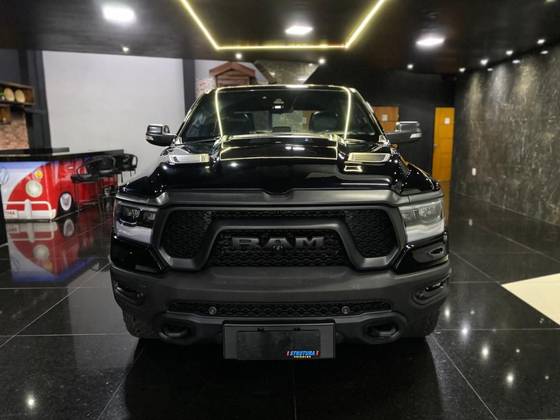 RAM 1500 5.7 V8 GASOLINA REBEL CD 4X4 AUTOMÁTICO